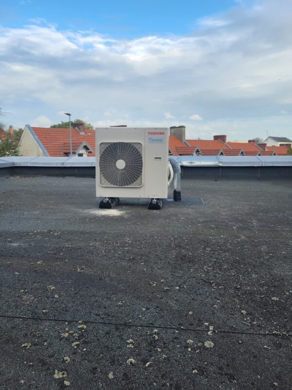 Installation d'une ventilation mécanique contrôlée (VMC) hygroréglable  Atlantic Hygrocosy - RGE - Rhône (69) à Vindry-sur-Turdine